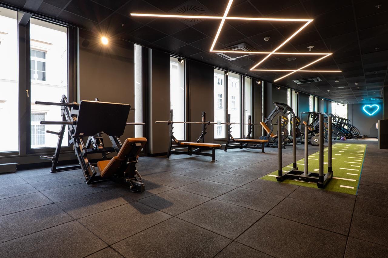 Migrated: Clubbilder-Wiesbaden-6.jpeg