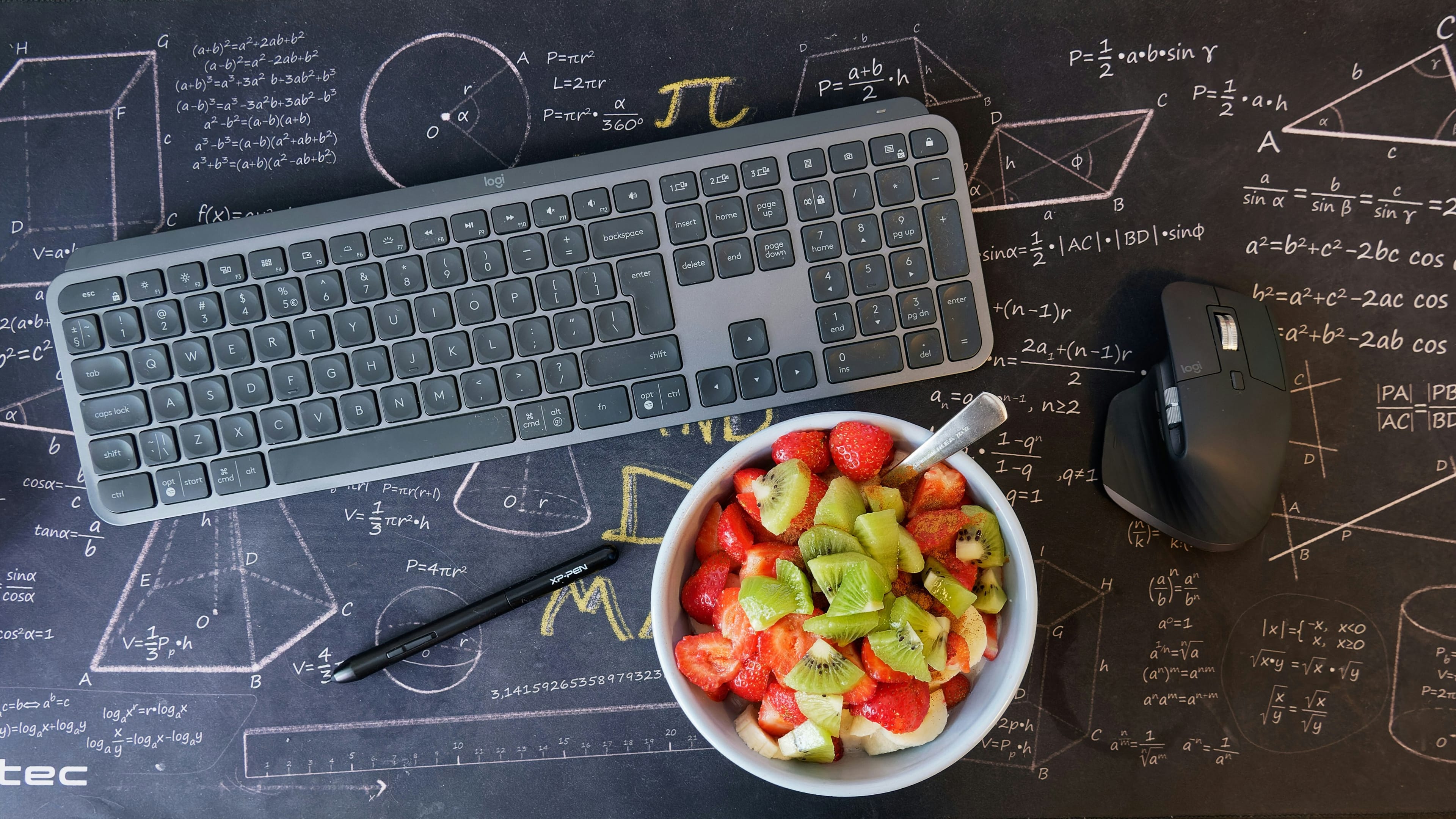 Image from pavol-stugel-MnHLe_eOtn0-unsplash.jpg