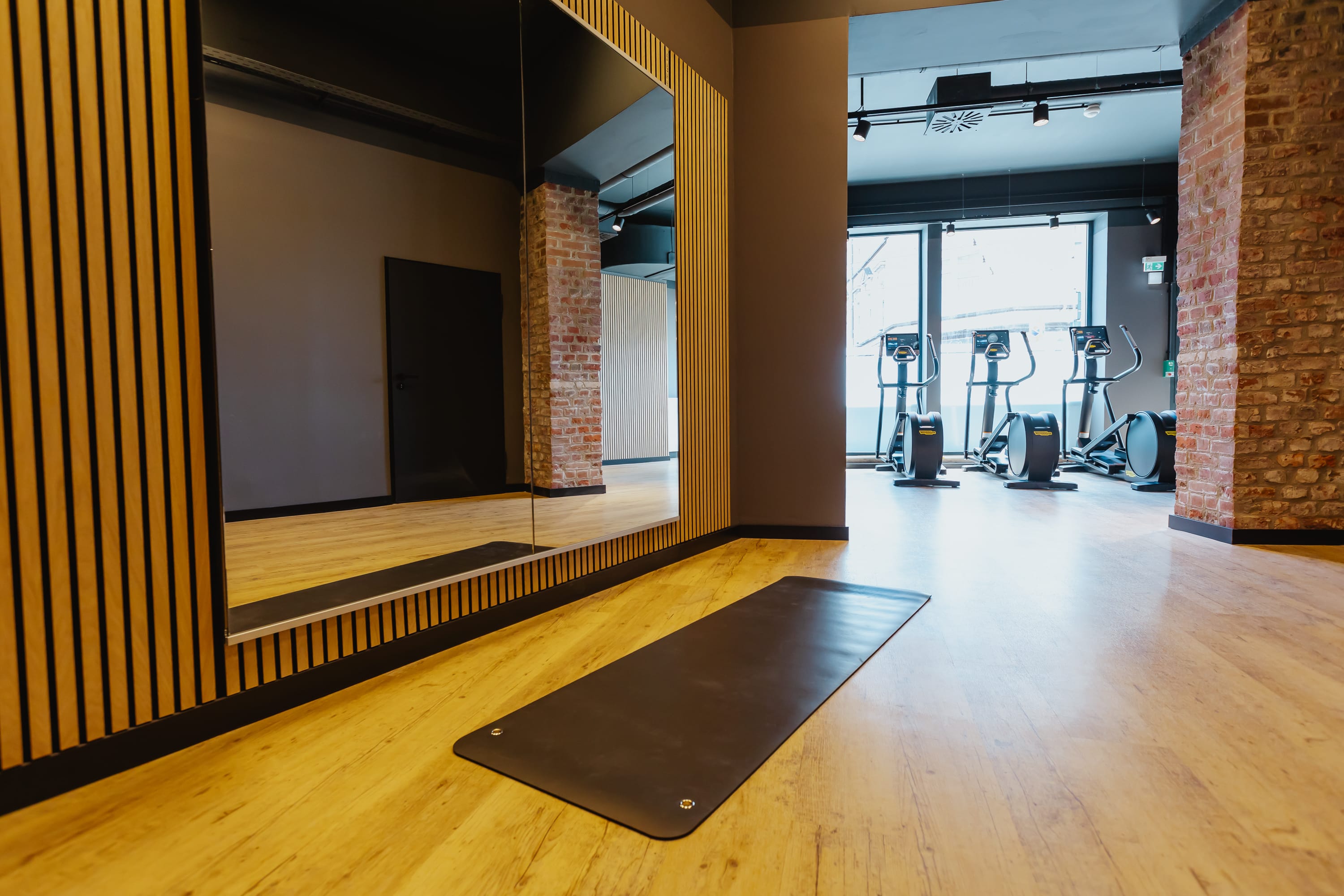 Image from Tim-Walker-1094.jpg