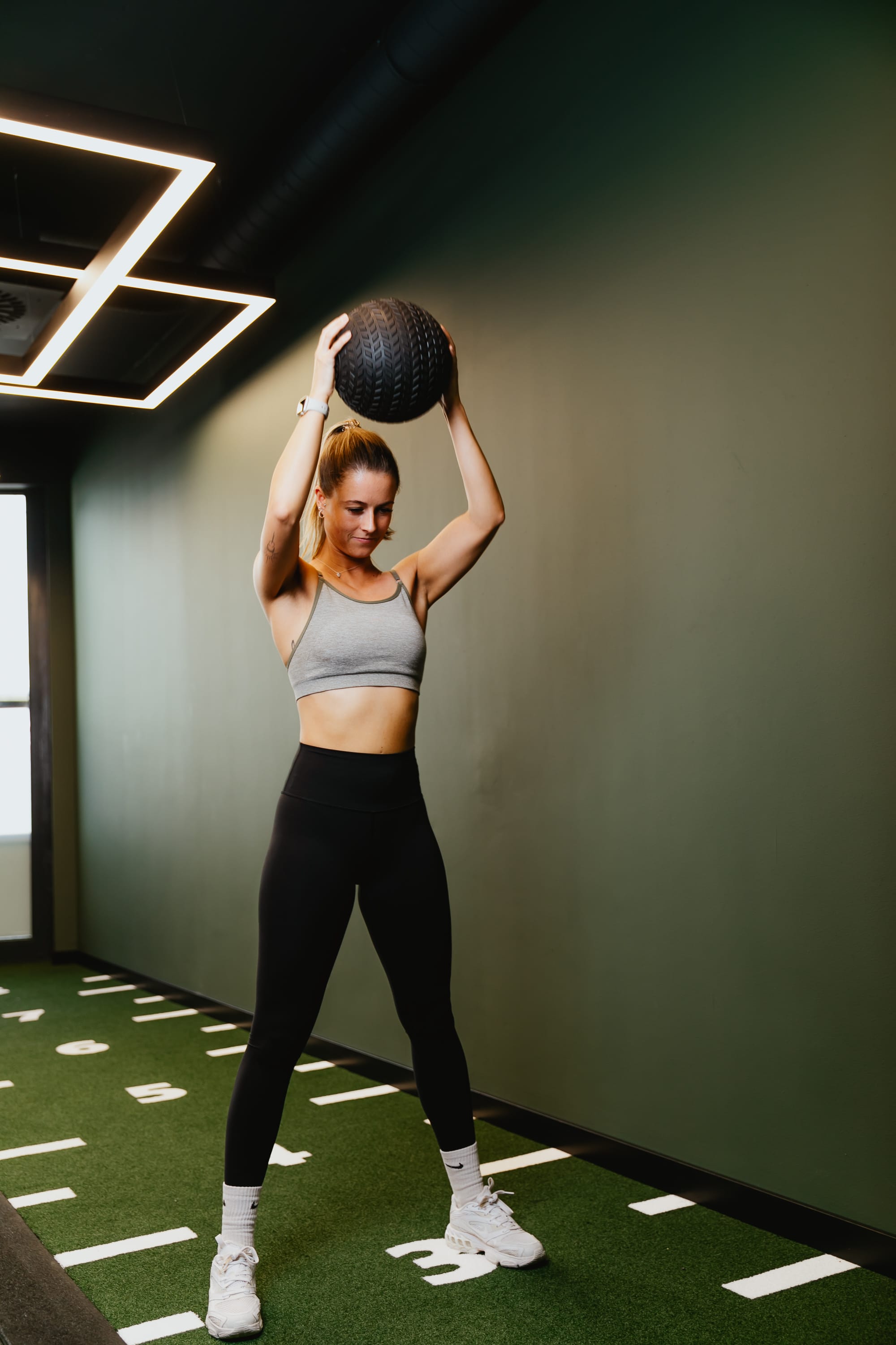 Image from Tim-Walker-1192.jpg